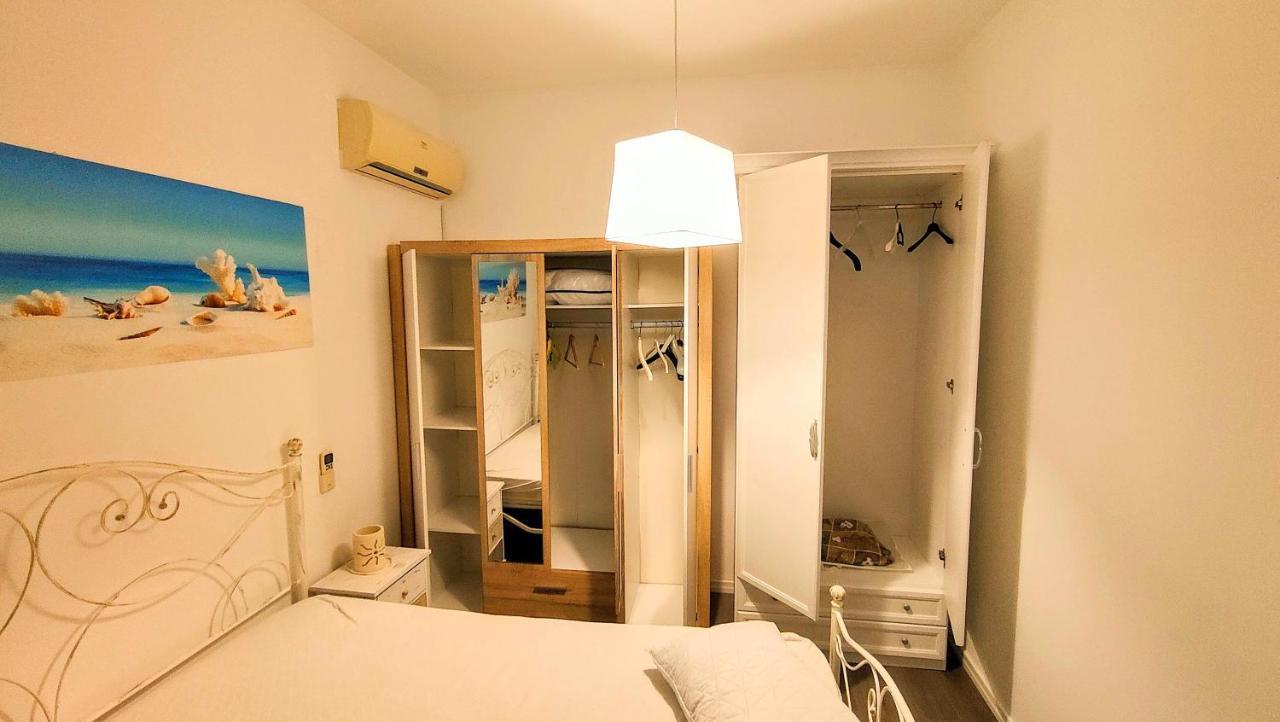 レッチェCasa Via Leucaアパートメント エクステリア 写真